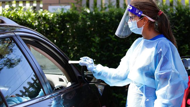 A nurse at a COVID testing clinic. Picture: NCA NewsWire / Gaye Gerard