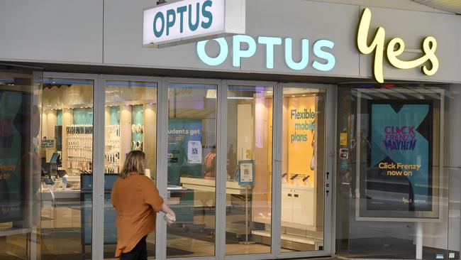 Optus customers were recently affected by a large-scale hack. Picture: Andrew Henshaw