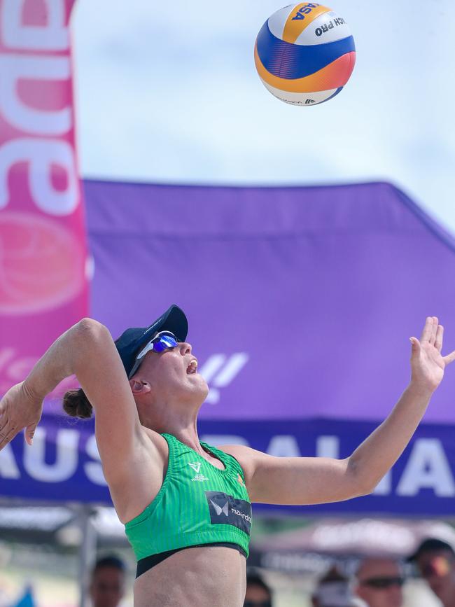 Queenslands Georgia Johnson at the Australian Beach Volleyball Championships in Coolangatta. Picture: Glenn Campbell