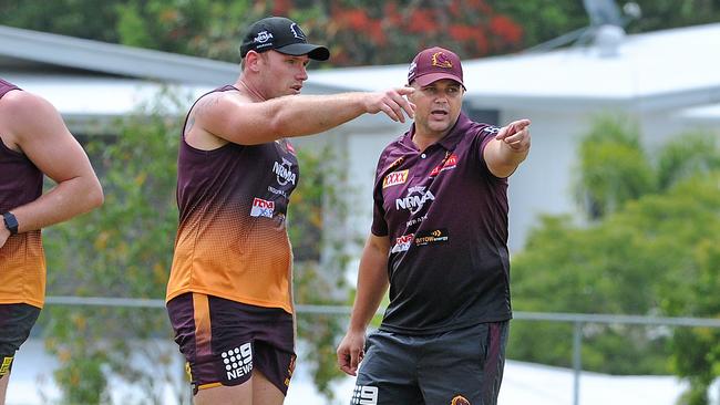 Matt Lodge talks to new Broncos coach Anthony Seibold at training.