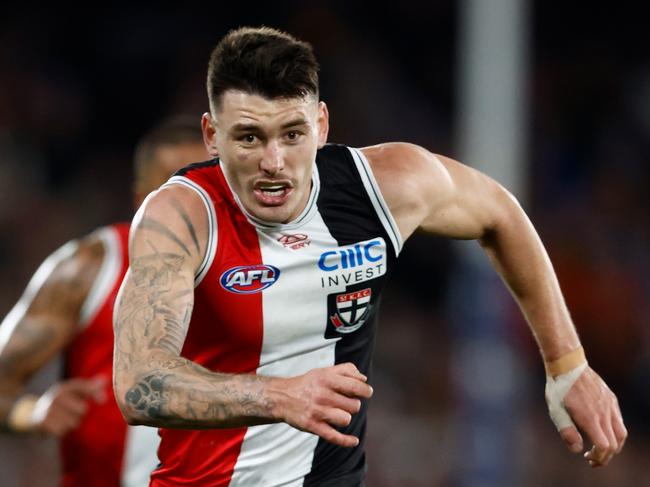 MELBOURNE, AUSTRALIA - JUNE 08: Josh Battle of the Saints in action during the 2024 AFL Round 13 match between the St Kilda Saints and the Gold Coast SUNS at Marvel Stadium on June 08, 2024 in Melbourne, Australia. (Photo by Michael Willson/AFL Photos via Getty Images)