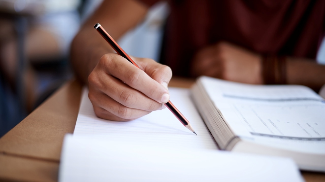 Mask wearing a 'key element' for HSC students