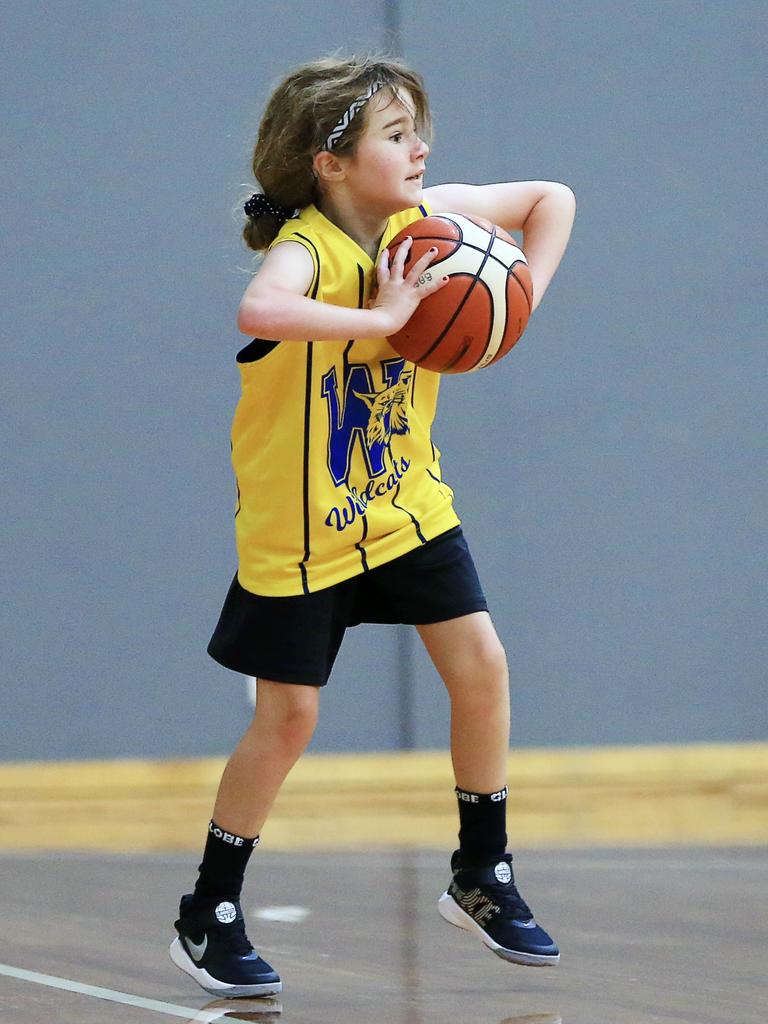 Geelong Wildcats v Lara Giants. Under 10s junior basketball at Geelong Arena courts on Saturday morning. Picture: Alan Barber