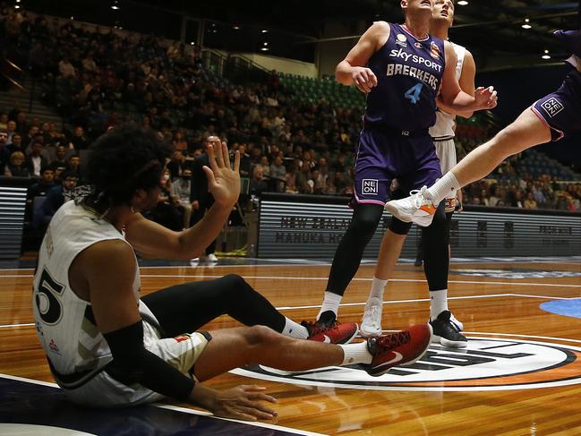 LAUNCESTON, AUSTRALIA - APRIL 26: Finn Delany of the Breakers shoots as he is fouled by Keanu Pinder of the 36ers during the round 15 NBL match between the New Zealand Breakers and the Adelaide 36ers at Silverdome, on April 26, 2021, in Launceston, Australia. (Photo by Daniel Pockett/Getty Images)
