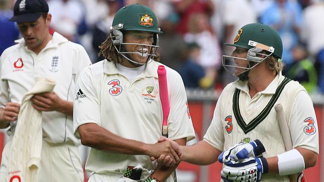 Andrew Symonds and Shane Warne batting together at the MCG.