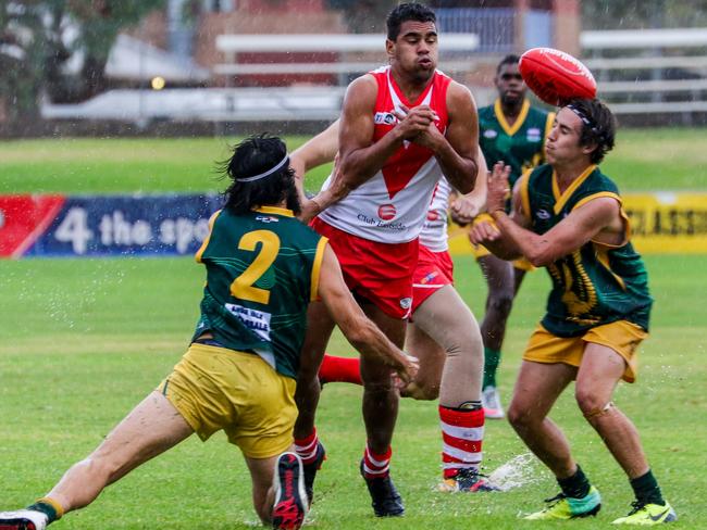 Dominic Forbes, then playing for Federal, splits the Pioneers defence. Picture: Charlie Lowson.