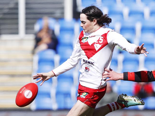 Lachlan Borsboom Clarence and Phillip Bellchambers Lauderdale.  TSL preliminary final - Clarence V Lauderdale.  Picture: Nikki Davis-Jones