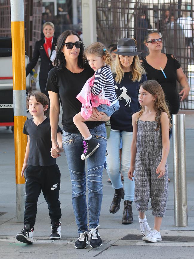 Erica Packer with children Jackson, Indigo and Emmanuelle returning home. Picture: Dimex