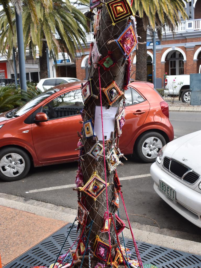 Glennie Heights State School's tree jumper, titled 'I Love to Yarn'. Photo Jessica Paul / Warwick Daily News