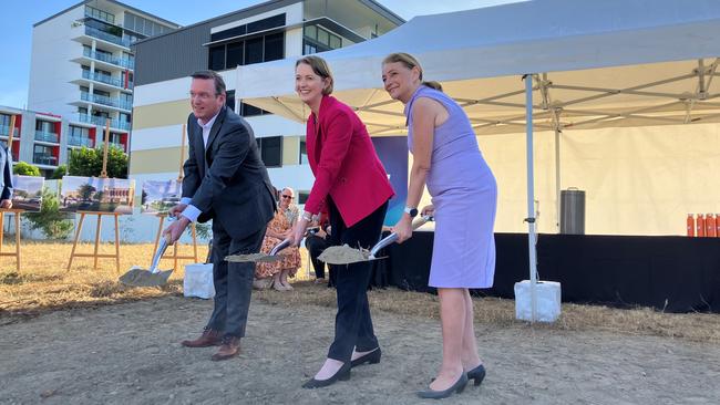 Honeycombs Property Group CEO Andrew Dowling, Telstra CEO Vicki Brady, and Townsville Mayor Jenny Hill turning the sod for the new Telstra facility in July 2023. Picture: Supplied.