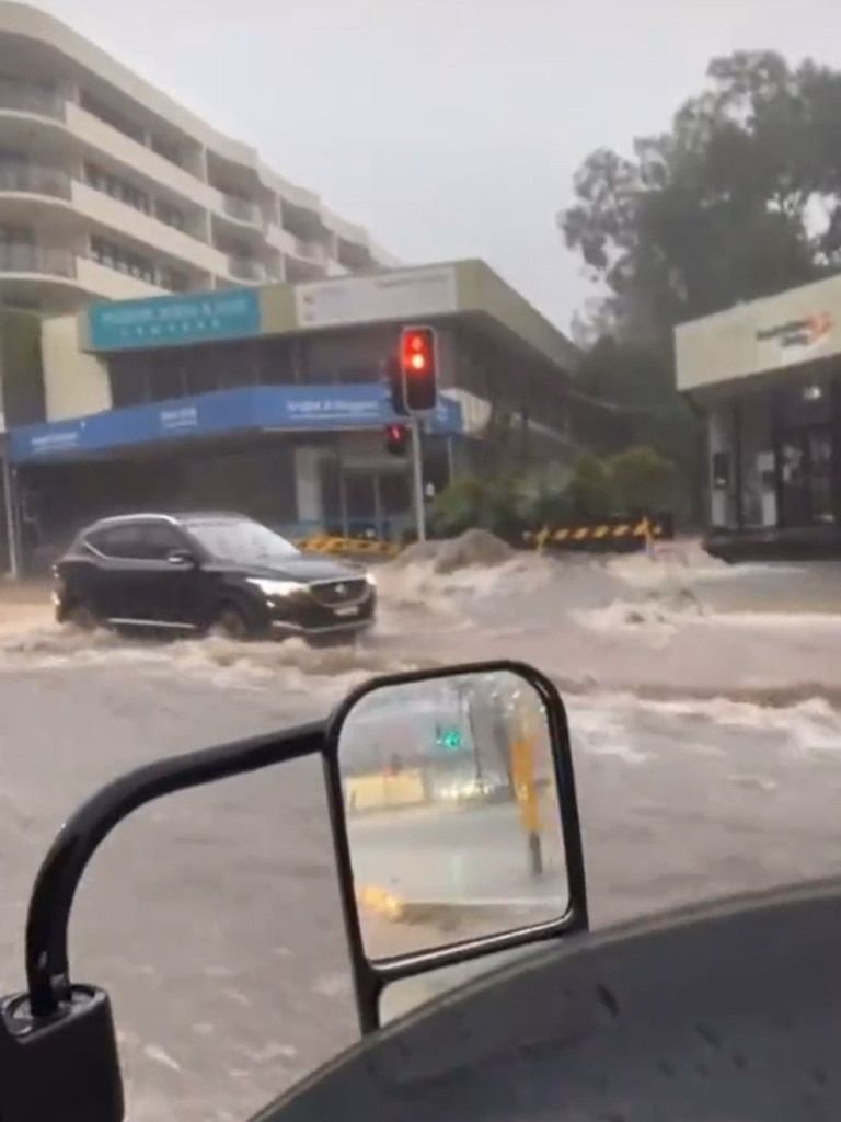 Dee Why flash flood morning 7th of April 2022