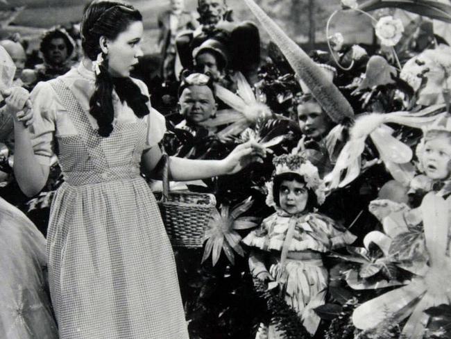 Judy Garland Molested By Munchkins On ‘The Wizard Of Oz’: Reports ...