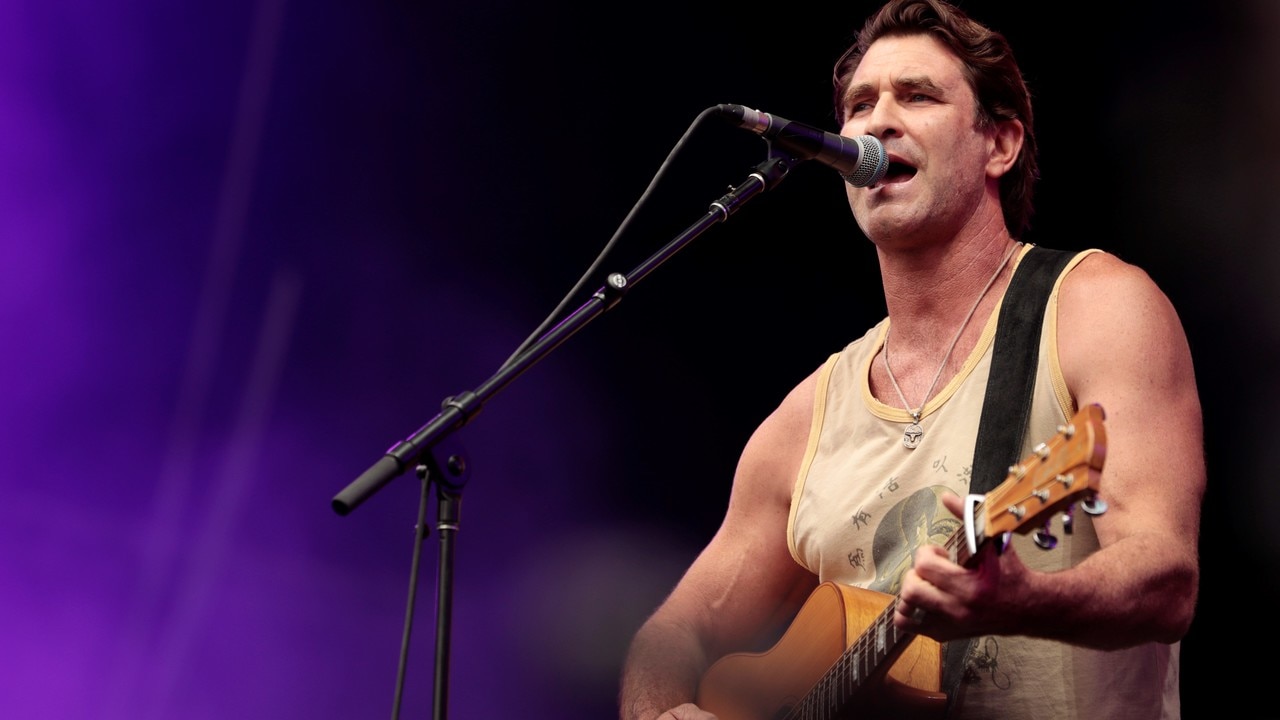 Legendary Pete Murray returns with new music