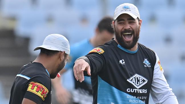 Injury won’t stop Fifita pulling his weight. Photo: AAP Image/Dean Lewins