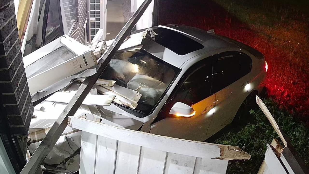 Alleged drunk driver crashed into Barnards Rd Bonnie Brook home | Herald Sun