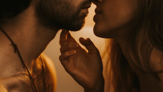 #4. They’ll be were more confident in the bedroom That’s the thing about meeting at a sex club. After doing it in public you’re less likely to feel nervous under the sheets, which meant that none of us had any qualms about asking for what we needed, and there is nothing hotter than when someone knows exactly what they want and goes after it. Or when they’re up for exploring new fantasies and experimenting with kinks. While to totally toot their own horns, as no doubt you expected, both of my dates were absolutely fantastic in the bedroom.