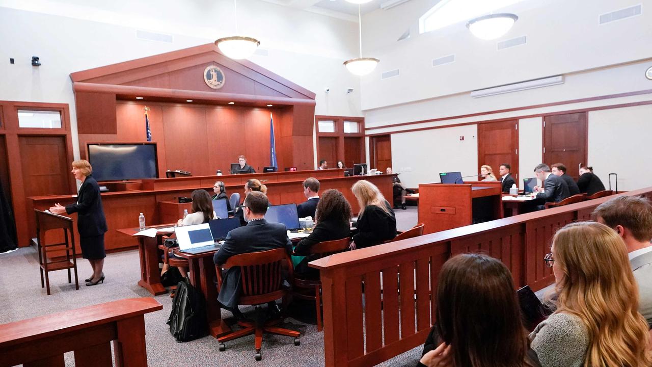 Closing arguments in the case at the Fairfax County Circuit Courthouse. (Photo by Steve Helber / POOL / AFP)