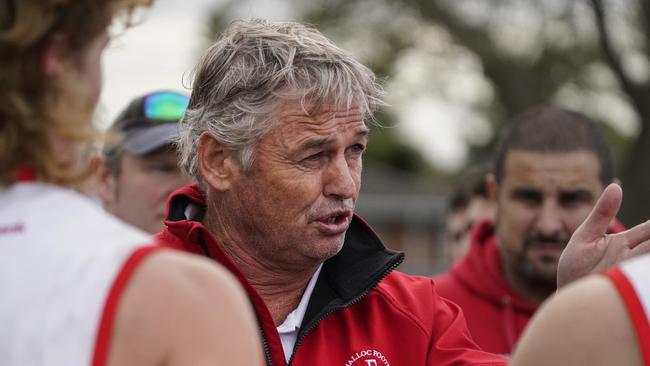 Southern football league: Mordialloc v Springvale Districts. Mordialloc coach. Picture: Valeriu Campan