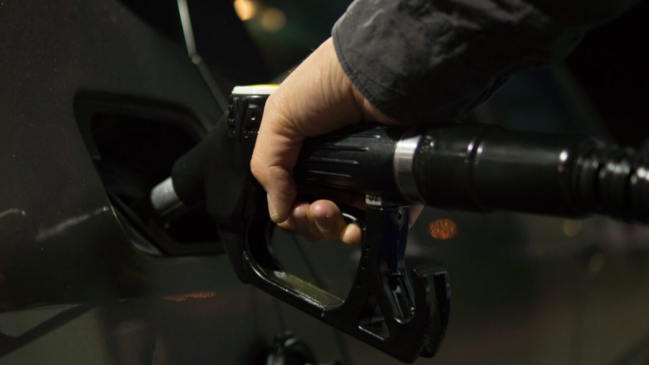 Labor will not extend fuel excise cut, despite cost of living campaign