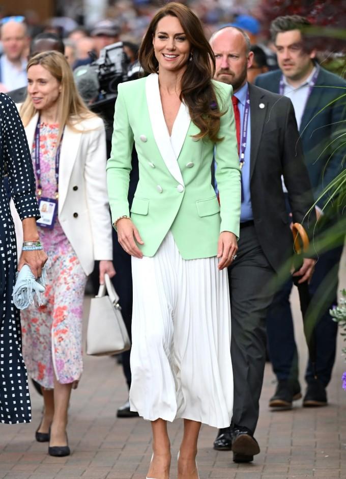 Kate Middleton's '80s-inspired Wimbledon outfit is perfectly on theme -  Vogue Australia