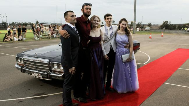 Kye, Noah Osborne, Alyssa Delvalle Evans, Caleb Goulding and Chloe Rankine at the 2023 Kepnock State High School formal.