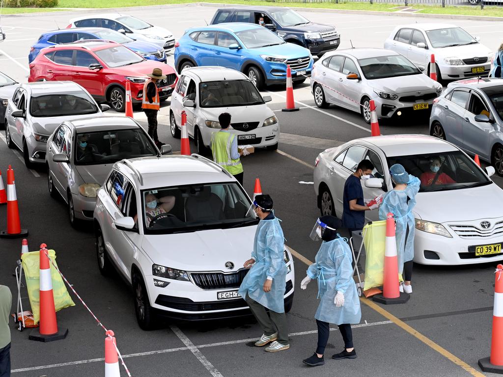 Sydney-siders attend the Covid-19 testing hub at the International Airport as NSW continues to record its highest daily number of Covid-19 cases in months, as the Omicron variant spreads through the community. Picture: NCA NewsWire / Jeremy Piper