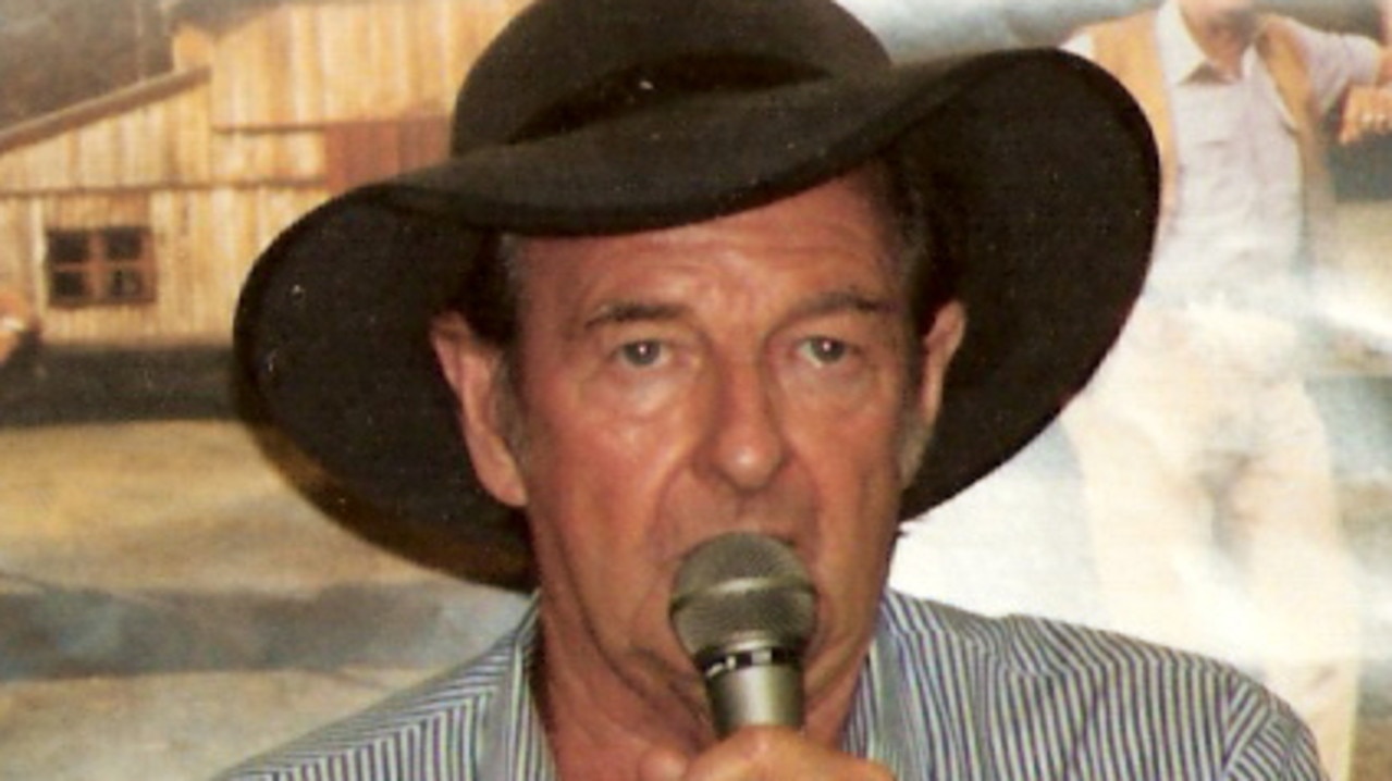 Slim Dusty