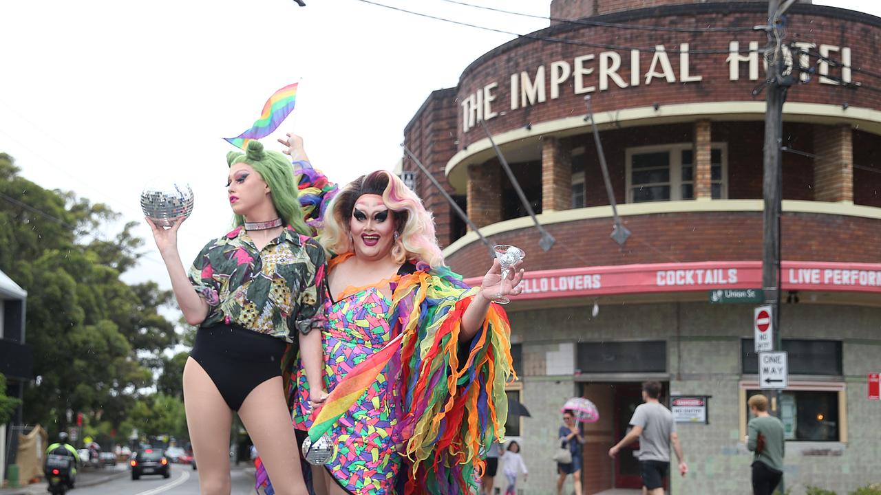 Riot (left) and and Felicity Frockaccino pose for a photo at the Imperial Hotel, which has been sold. (AAP IMAGE/ Danny Aarons)