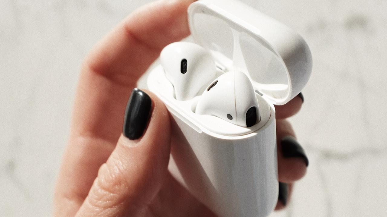 Best Of helped readers snatch up AirPods for a mere $99 during the most recent Black Friday sales. Image: Pexels.