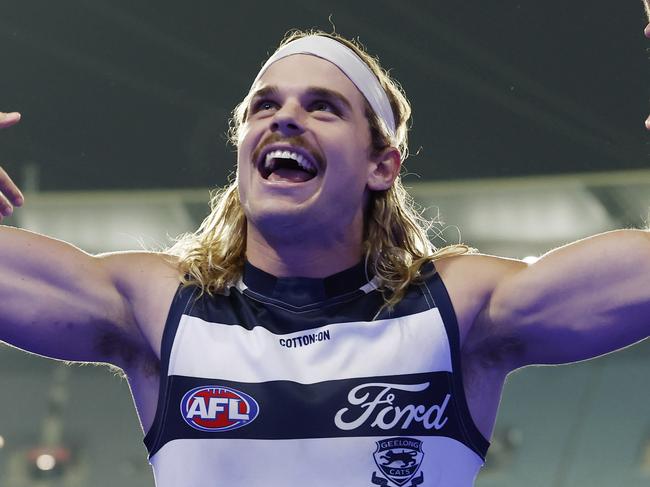 NCA. MELBOURNE, AUSTRALIA. May 3rd, 2025 . AFL .  Round 8.  Collingwood vs Geelong at the MCG.   Bailey Smith of the Cats after tonights win    . Picture: Michael Klein