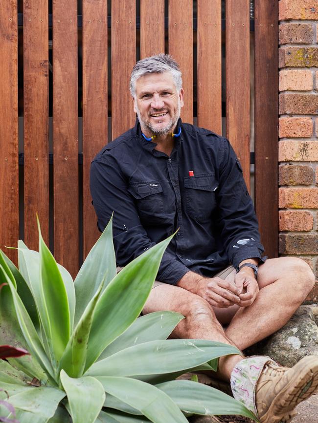 Selling Houses Australia gardening guru Dennis Scott. Picture: Foxtel/supplied