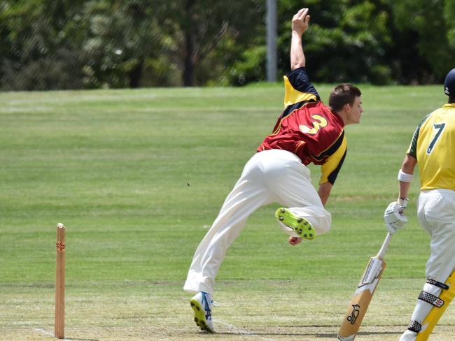 Monash Tigers spinner Daniel Scholz sends one down for the Outer East Eagles.