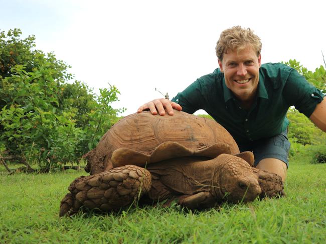 Dr Chris Brown The Living Room: Top Hawaii tips | escape.com.au