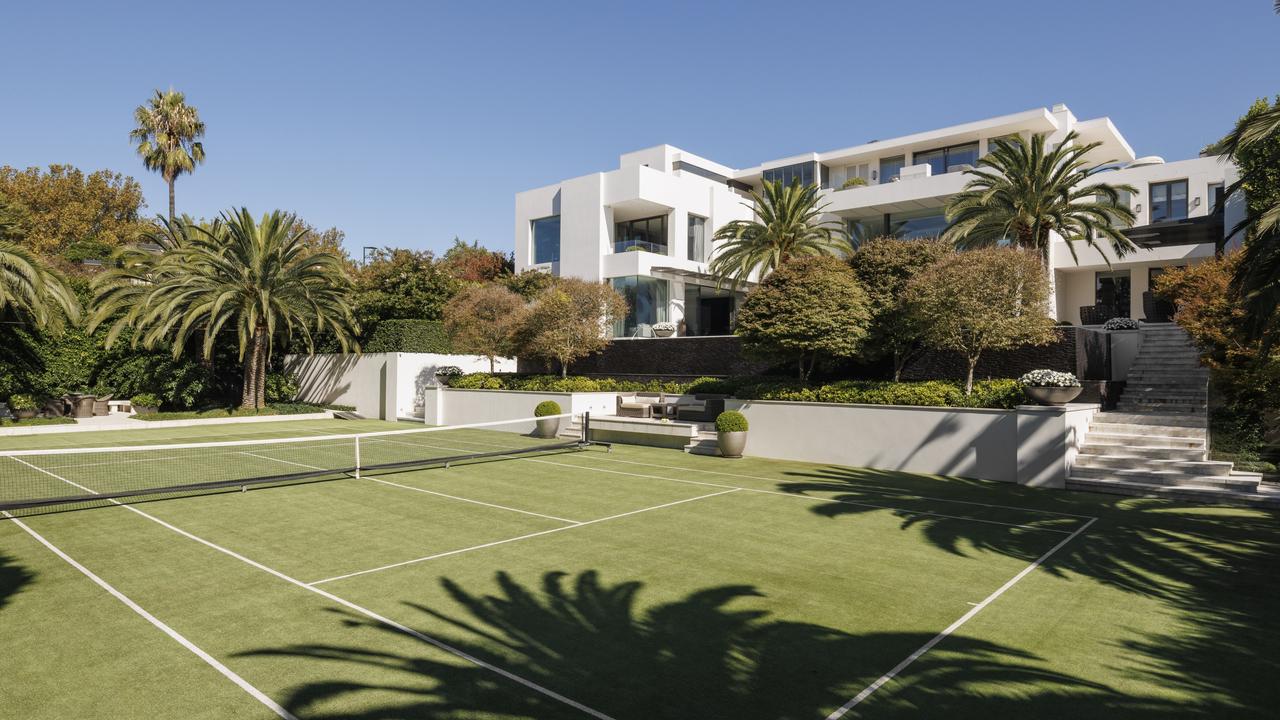 The Macquarie Rd, Toorak mansion has set a new 2024 benchmark for Melbourne.