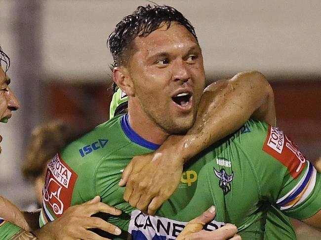 MACKAY, AUSTRALIA - AUGUST 27:  Jordan Rapana of the Raiders celebrates after scoring the game winning try during the round 24 NRL match between the New Zealand Warriors and the Canberra Raiders at BB Print Stadium, on August 27, 2021, in Mackay, Australia. (Photo by Ian Hitchcock/Getty Images)