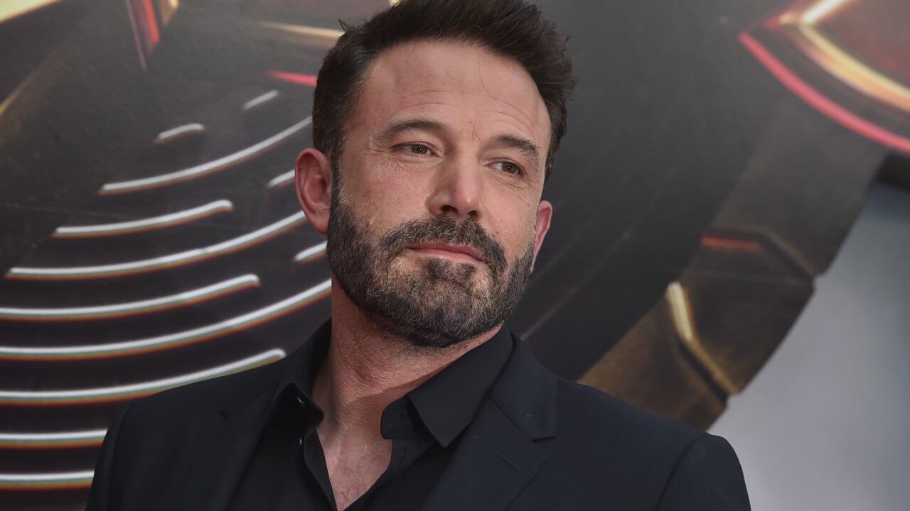 ‘He didn’t prepare’: Ben Affleck called out for bombing at Netflix’s Tom  Brady roast