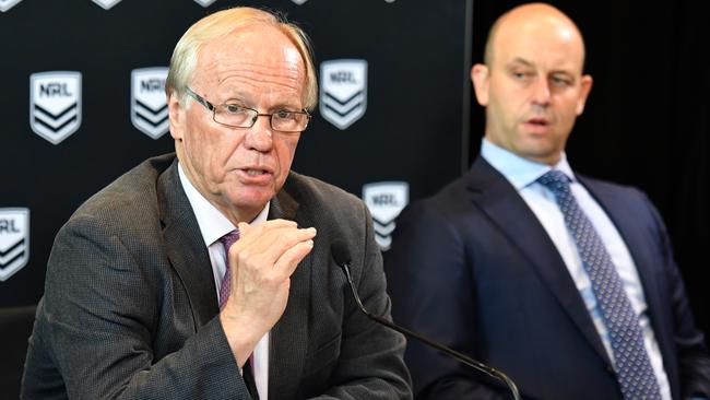 Beattie and Greenberg have to find the right answer for the game. (AAP Image/Mick Tsikas)