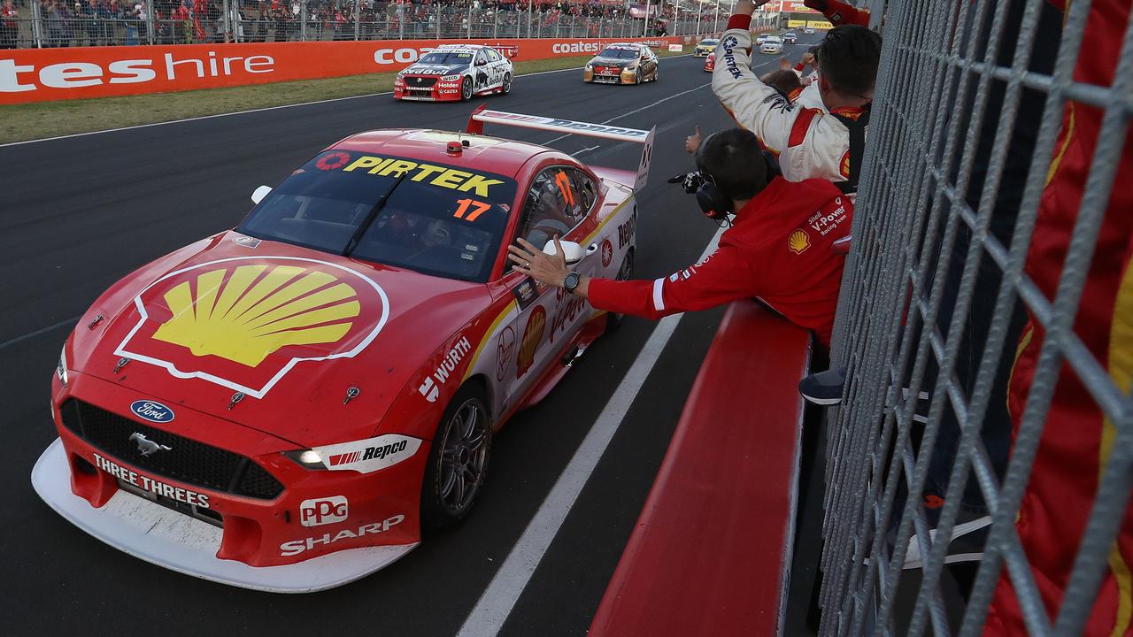 Scott McLaughlin greets his team at the end. Picture: Robert Cianflone