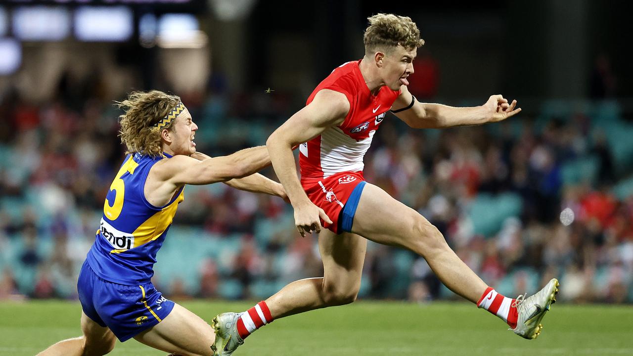 Chad Warner is set to return for the Swans for their crucial match against Fremantle. Picture: Phil Hillyard