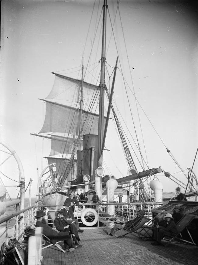 RMS Austral. Photo John W. Lindt, State Library of Victoria