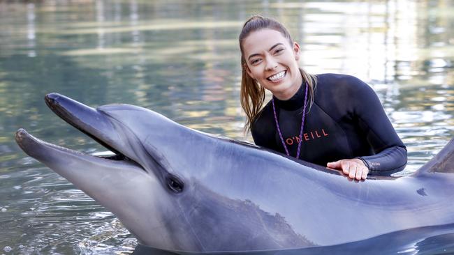 Sea World dolphin trainer Richelle Reading with Kiama. Picture: Tim Marsden