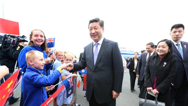 Arrival of Chinese President Xi Jinping with Madame Peng at Hobart International Airport.