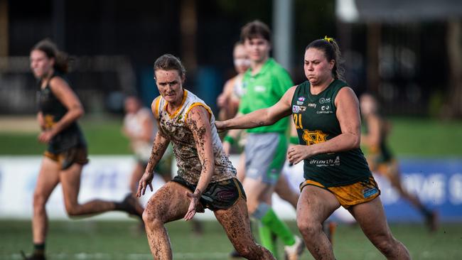 Zoe McWhinney goes for the ball in the 2023-24 NTFL Women's Grand Final between PINT and St Mary's. Picture: Pema Tamang Pakhrin