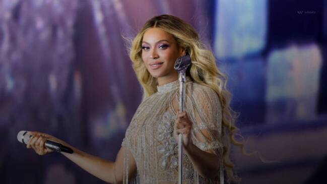 Beyoncé debuts platinum blond hair at Renaissance film premiere | The ...