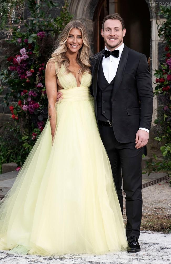 The Bachelor Australia couple Luke Bateman and Ellie Rolfe appear to have split.