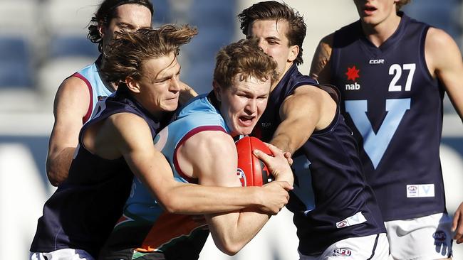 Harry Jones brings down potential top three draft pick Tom Green.