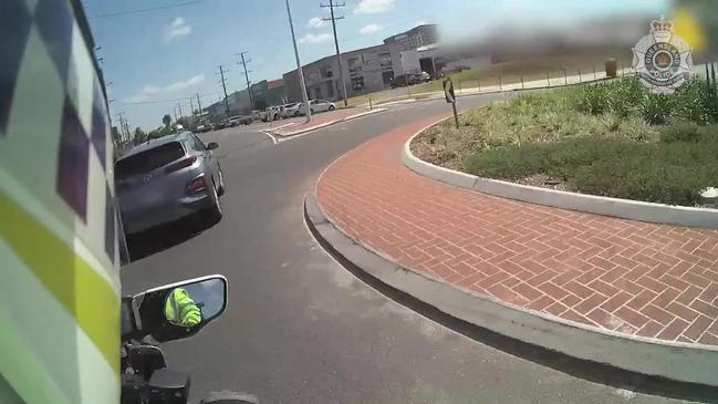 Mackay roundabout near miss