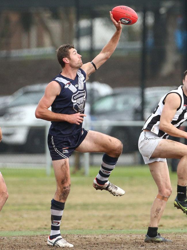 Matthew Dennis in action for Bundoora. Picture: Hamish Blair