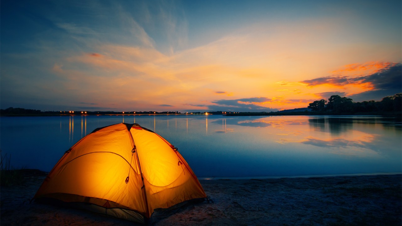 The Best Lighting Sources for Camping