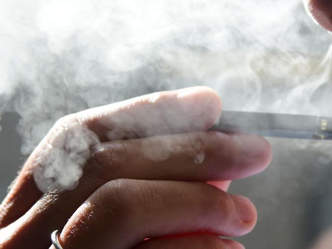 Cash for vapes chemist scheme being investigated